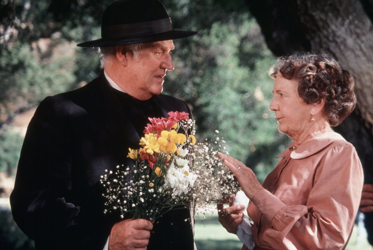 Dabbs Greer as Reverend Alden and Iris Korn as Anna Craig on 'Little House on the Prairie.'